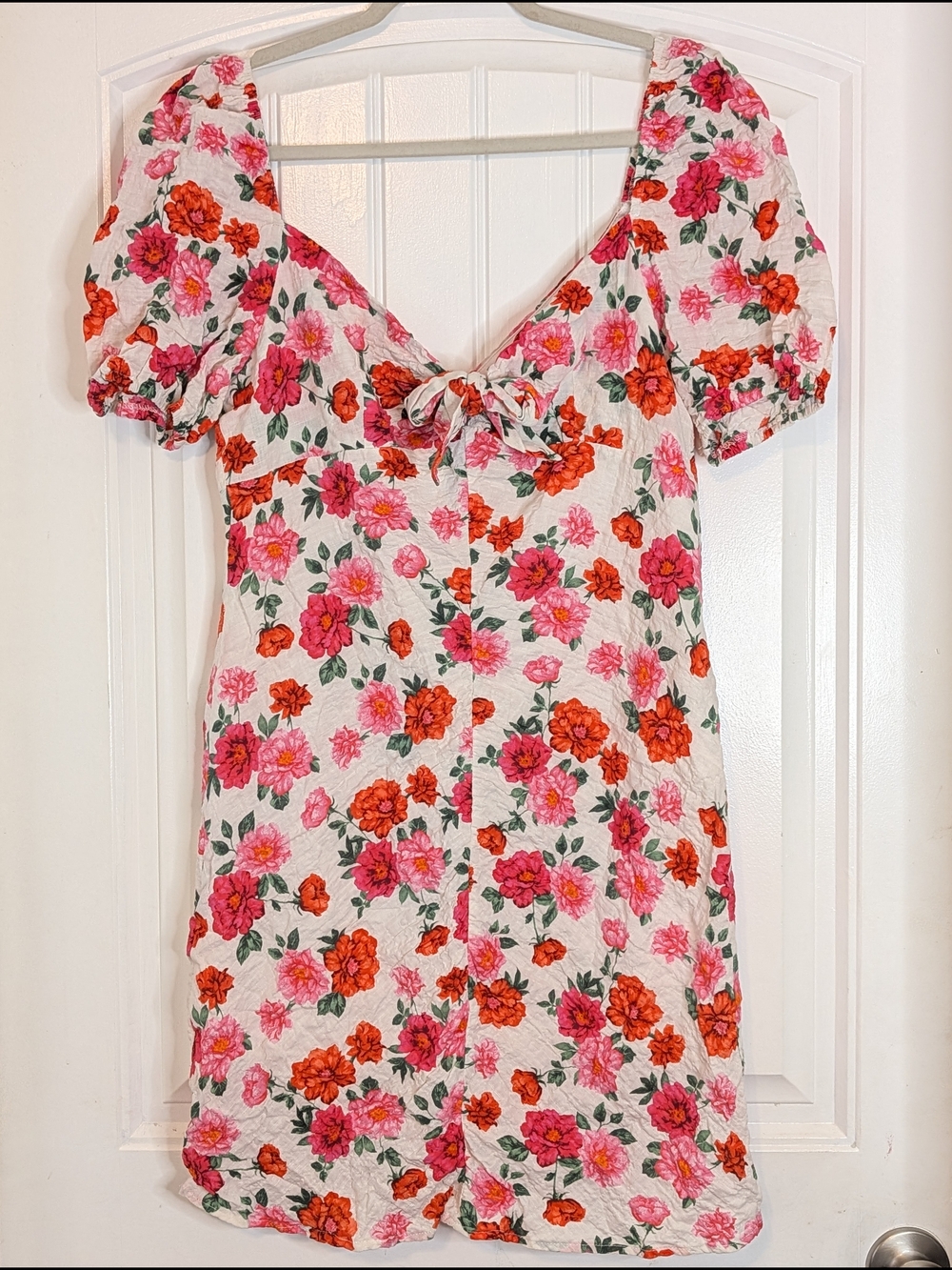 Topshop Floral Patterned Puff Sleeve Sweetheart Tie Front Dress